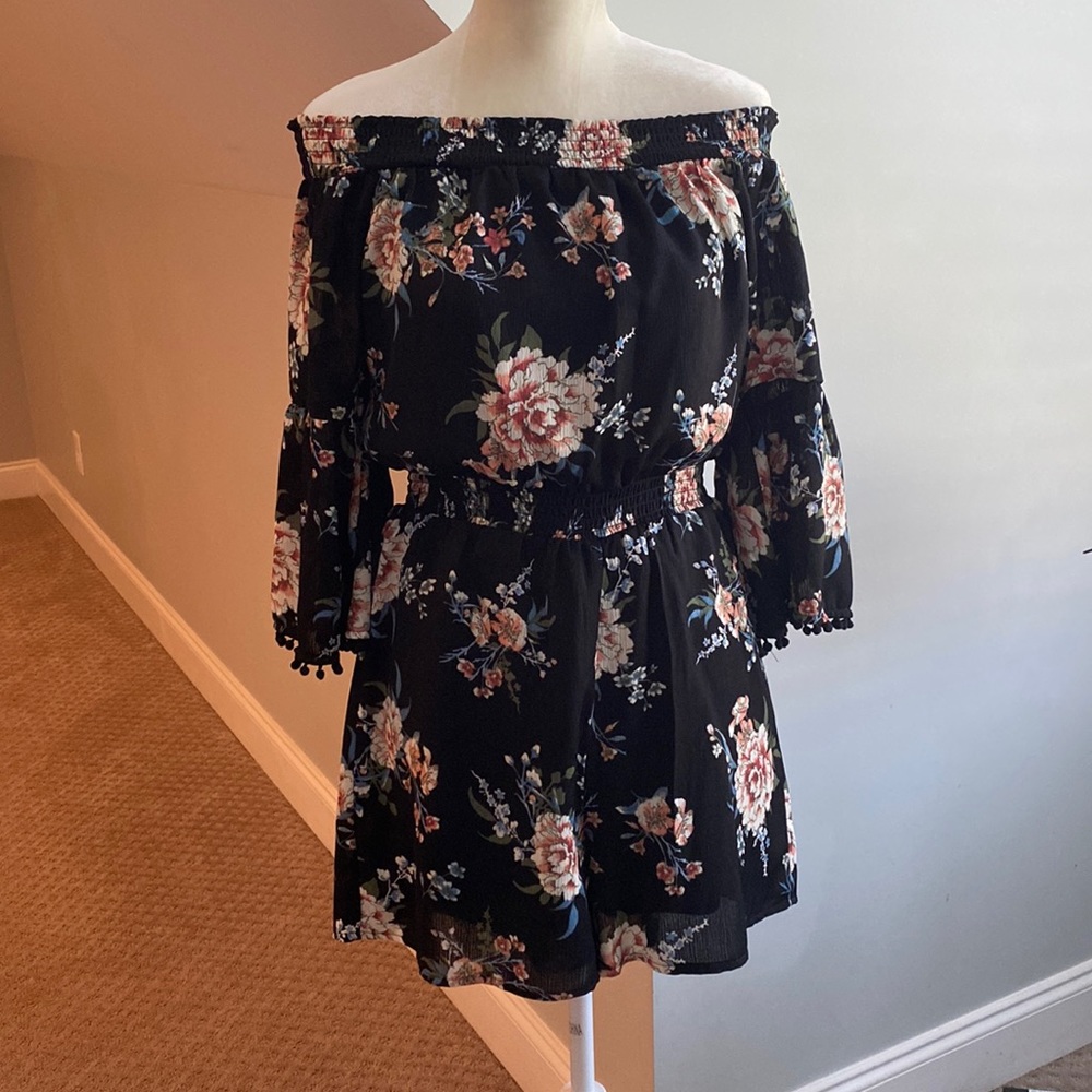 Floral Black Off-Shoulder Romper